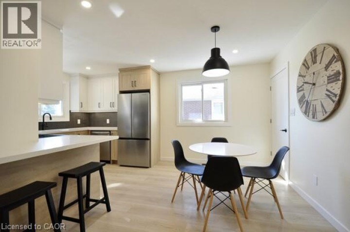 Photo 8 at 30 Grenadier Road, Cambridge