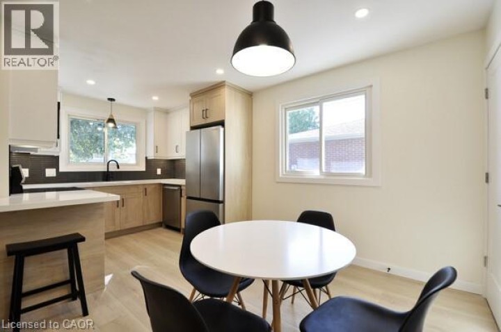 Photo 9 at 30 Grenadier Road, Cambridge