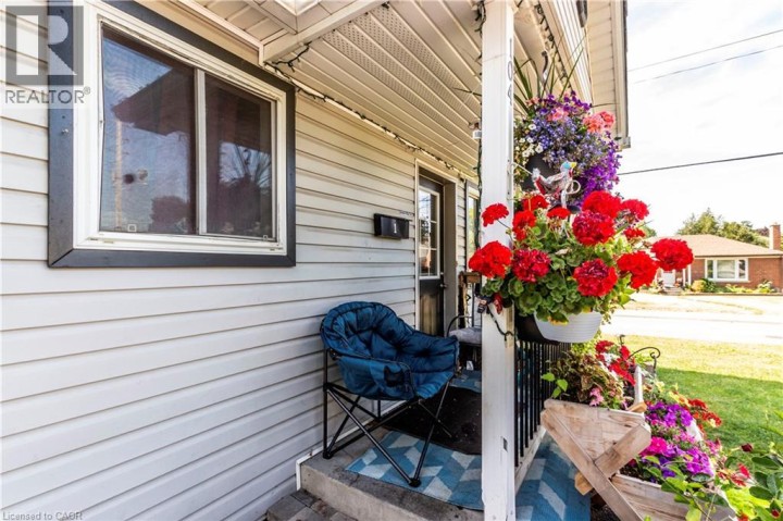 Photo 5 at 104 Oakwood Avenue, Cambridge