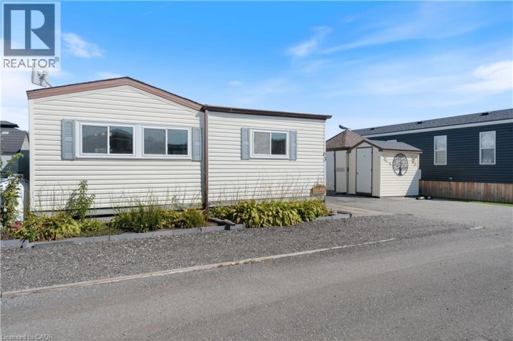 Photo 2 at 92 CLUBHOUSE Road 63