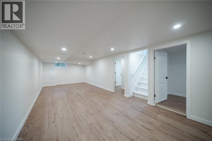 Photo 24 at 91 Varadi Avenue, Brantford