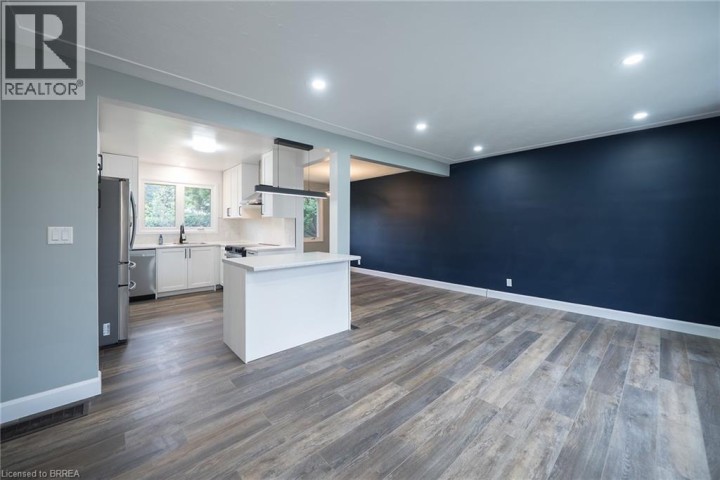 Photo 8 at 91 Varadi Avenue, Brantford