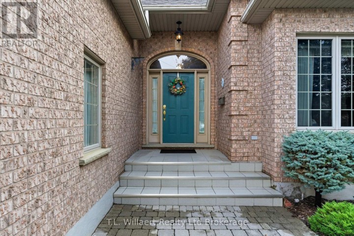 Photo 3 at 51 Demeyere Avenue, Tillsonburg Photo 3 at 51 Demeyere Avenue, Tillsonburg