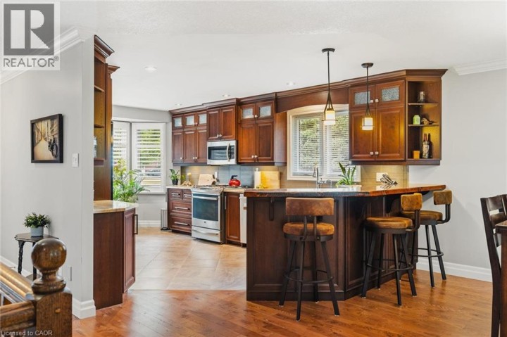 Photo 10 at 343 GEORGE Street N 1, Cambridge Photo 10 at 343 GEORGE Street N 1, Cambridge