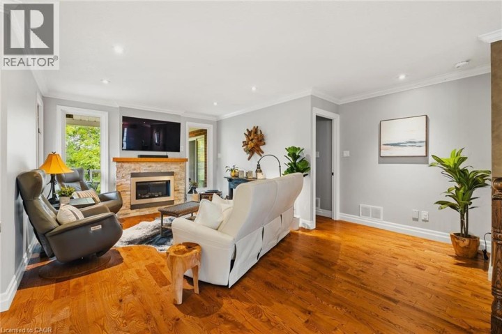 Photo 8 at 343 GEORGE Street N 1, Cambridge Photo 8 at 343 GEORGE Street N 1, Cambridge