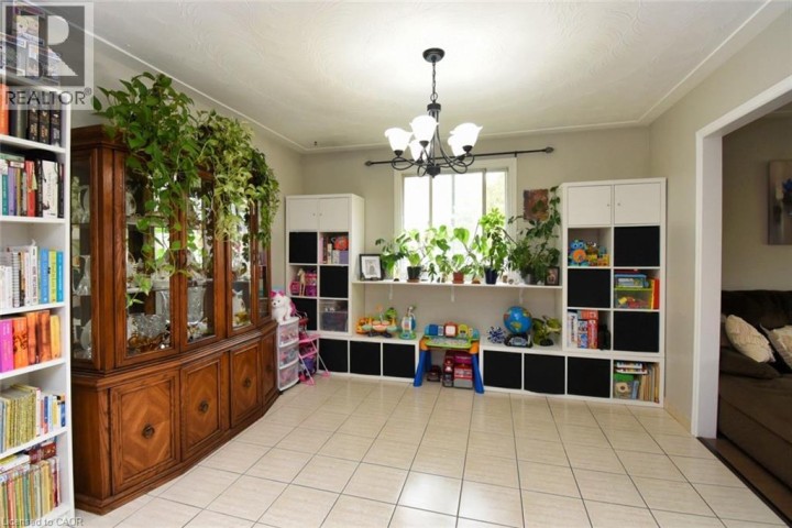 Photo 9 at 3 Evelyn Street, Brantford