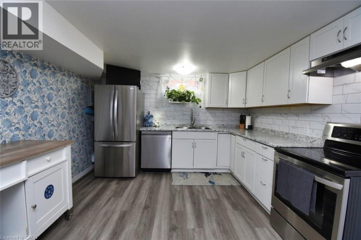 Photo 29 at 3 Evelyn Street, Brantford