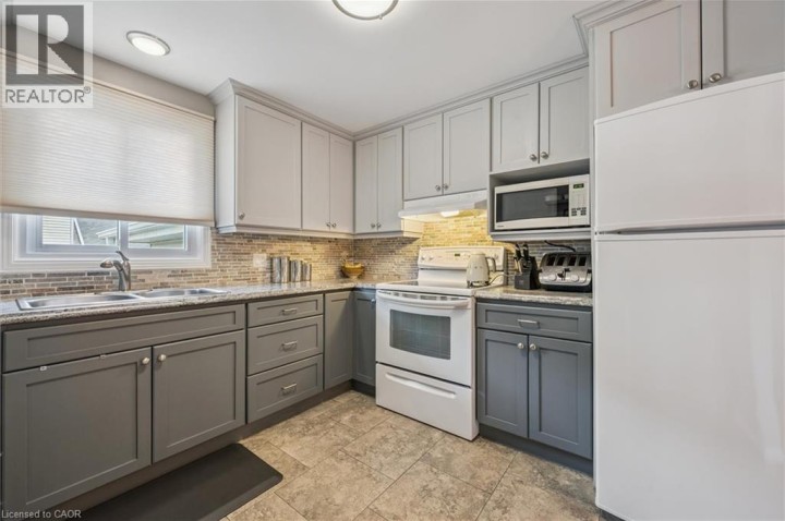 Photo 9 at 40 Abeles Avenue, Innerkip, Woodstock