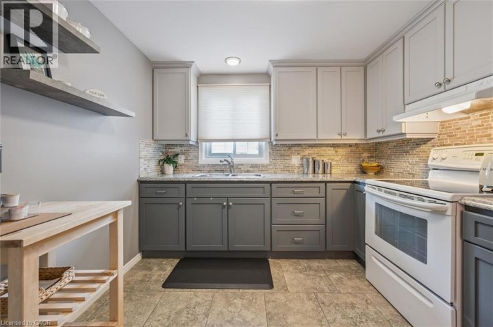 Photo 8 at 40 Abeles Avenue, Innerkip, Woodstock