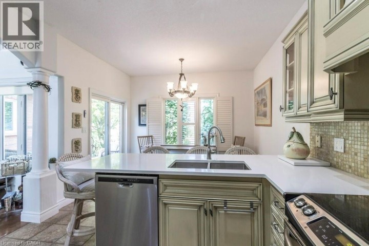 Photo 13 at 747 Garden Court Crescent, Woodstock Photo 13 at 747 Garden Court Crescent, Woodstock