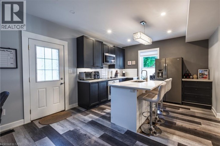 Photo 10 at 499 Canterbury Street, Woodstock