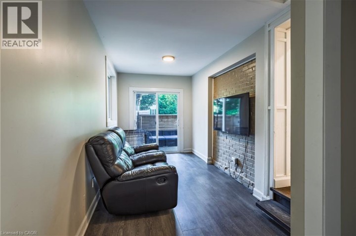 Photo 14 at 499 Canterbury Street, Woodstock