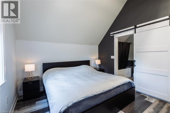 Photo 19 at 499 Canterbury Street, Woodstock