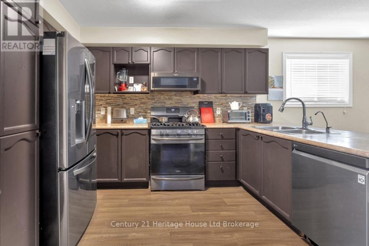 Photo 4 at 51 Barker Street, Tillsonburg Photo 4 at 51 Barker Street, Tillsonburg