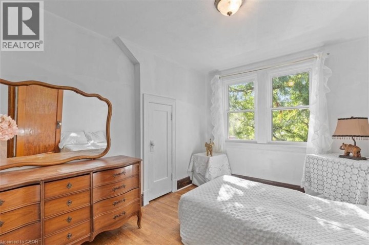 Photo 18 at 456 Waterloo Street S, Cambridge Photo 18 at 456 Waterloo Street S, Cambridge