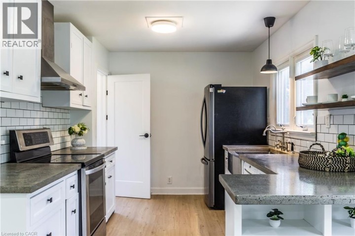 Photo 12 at 250 Cardigan Street, Woodstock Photo 12 at 250 Cardigan Street, Woodstock