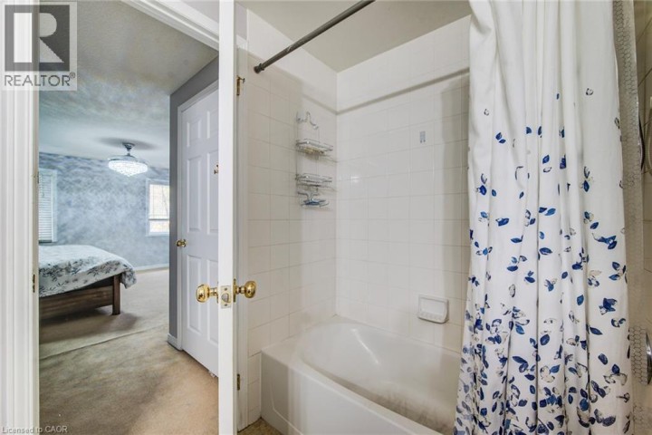 Photo 17 at 120 DUDHOPE Avenue 20, Cambridge