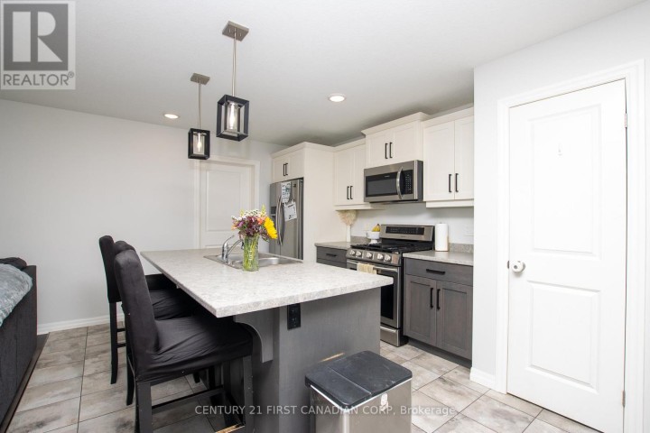 Photo 9 at 16 Arnold Street, Tillsonburg Photo 9 at 16 Arnold Street, Tillsonburg