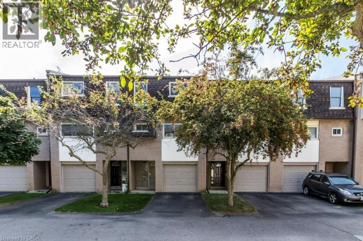 Photo 2 at 230 BLAIR Road 7, Cambridge