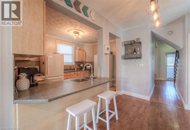 Photo 16 at 83 Bond Street, Cambridge