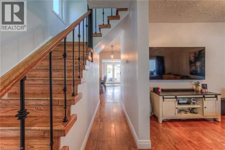 Photo 19 at 83 Bond Street, Cambridge