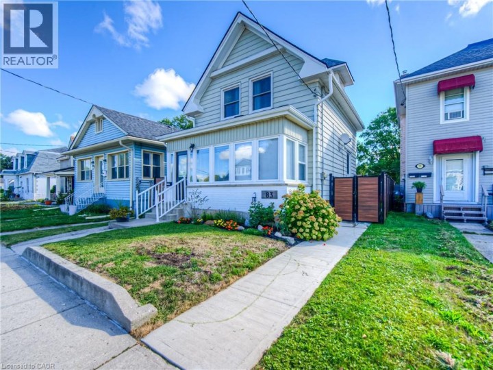 Photo 2 at 83 Bond Street, Cambridge