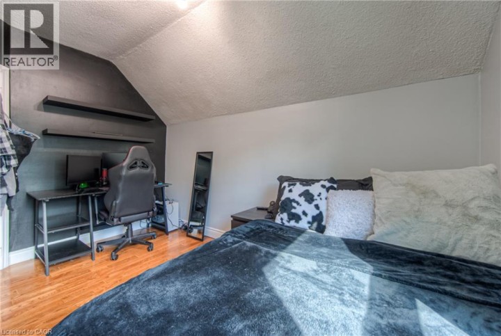 Photo 25 at 83 Bond Street, Cambridge