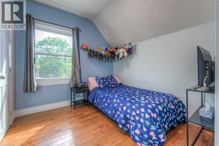 Photo 26 at 83 Bond Street, Cambridge