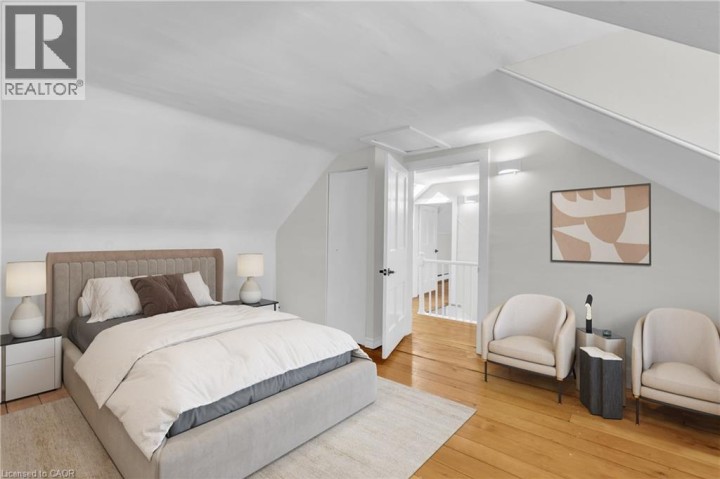 Photo 11 at 31 Bruce Street, Cambridge