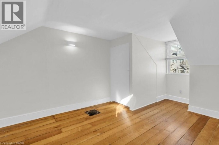 Photo 13 at 31 Bruce Street, Cambridge