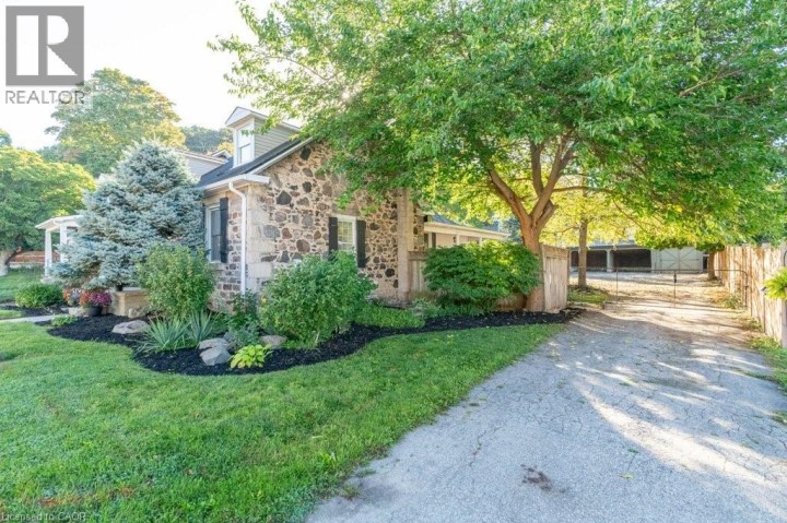 Photo 2 at 31 Bruce Street, Cambridge