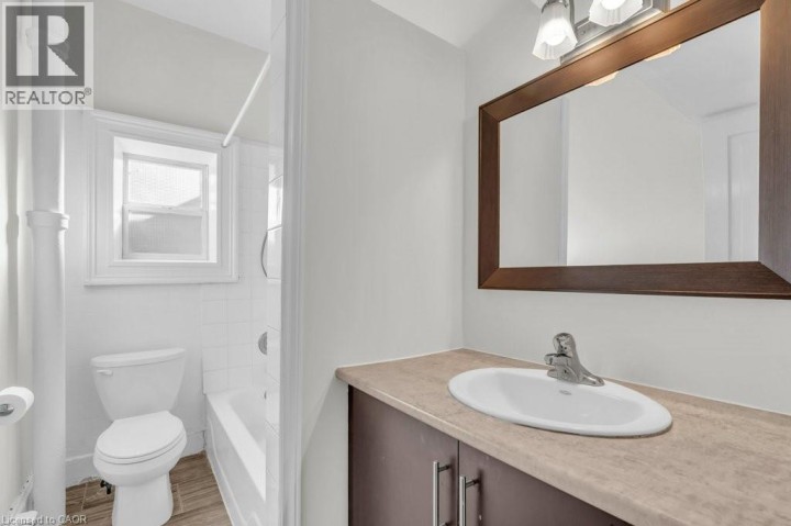 Photo 21 at 31 Bruce Street, Cambridge