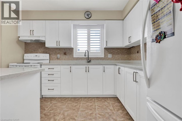 Photo 6 at 609 Trico Drive, Cambridge