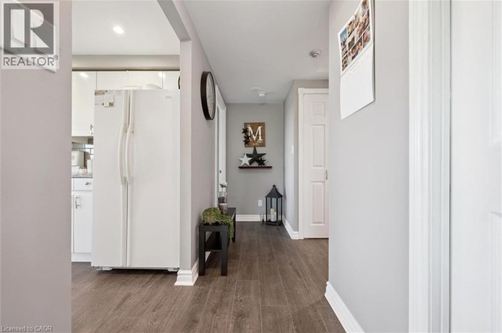 Photo 14 at 237 KING Street W 703, Cambridge