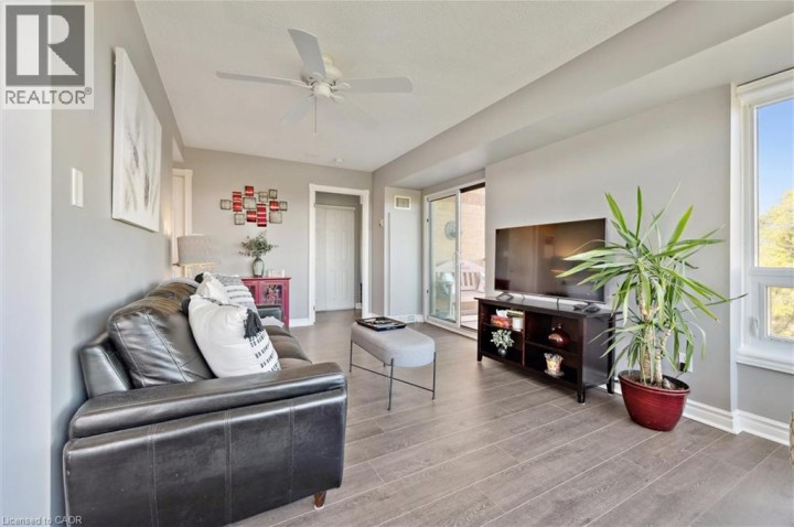 Photo 23 at 237 KING Street W 703, Cambridge