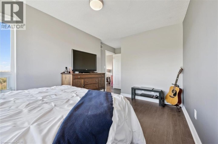 Photo 30 at 237 KING Street W 703, Cambridge