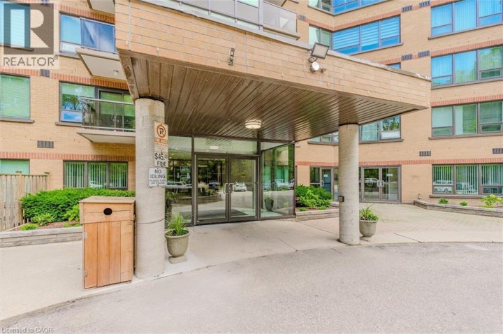 Photo 5 at 237 KING Street W 703, Cambridge