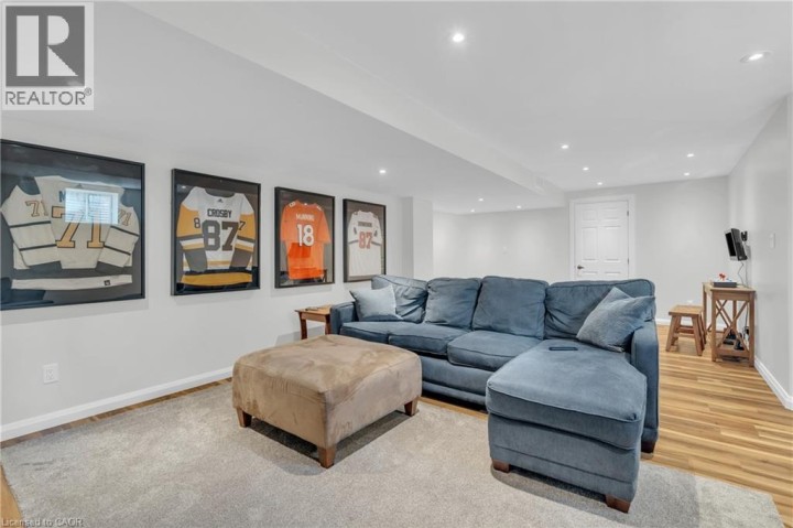 Photo 42 at 36 Beattie Crescent, Cambridge