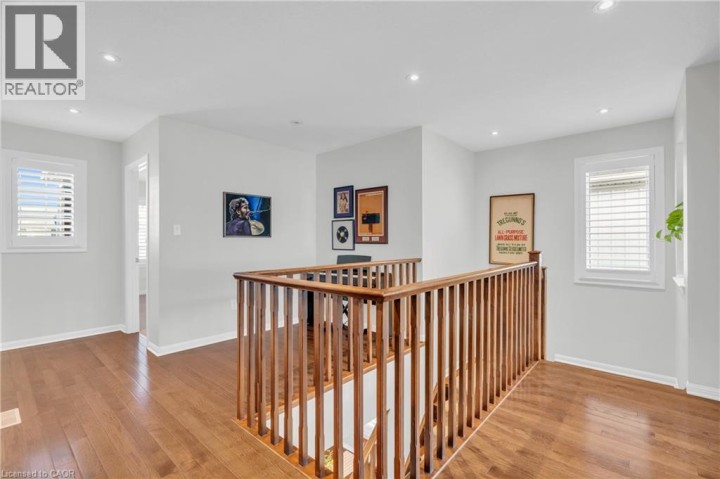 Photo 27 at 36 Beattie Crescent, Cambridge