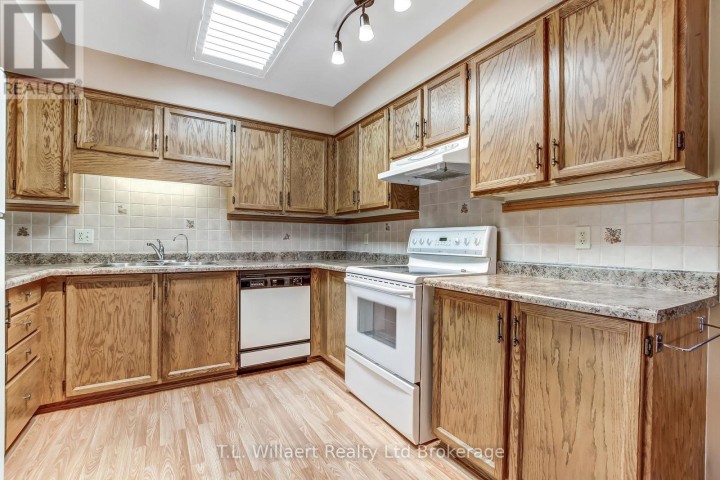 Photo 11 at 62 Edwin Crescent, Tillsonburg Photo 11 at 62 Edwin Crescent, Tillsonburg