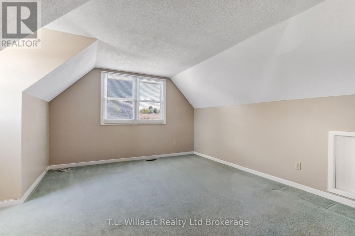 Photo 21 at 62 Edwin Crescent, Tillsonburg Photo 21 at 62 Edwin Crescent, Tillsonburg