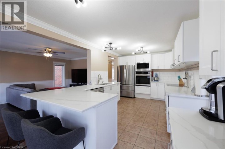 Photo 16 at 31 Broadoaks Drive, Cambridge