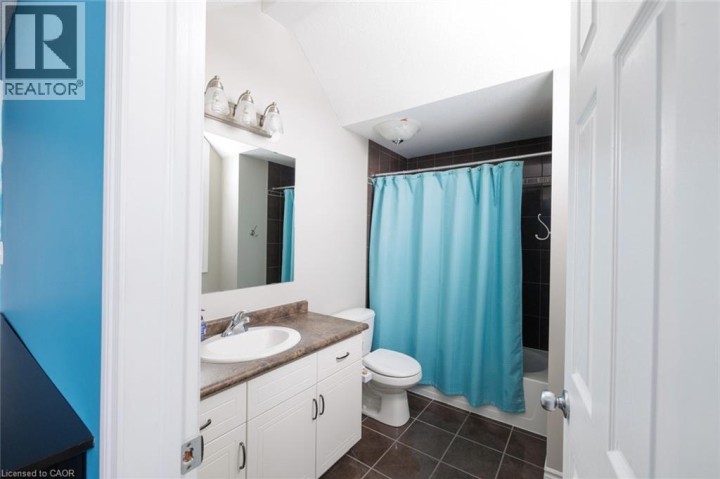 Photo 24 at 31 Broadoaks Drive, Cambridge