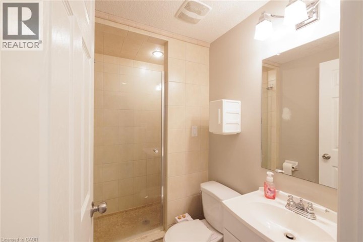 Photo 33 at 31 Broadoaks Drive, Cambridge