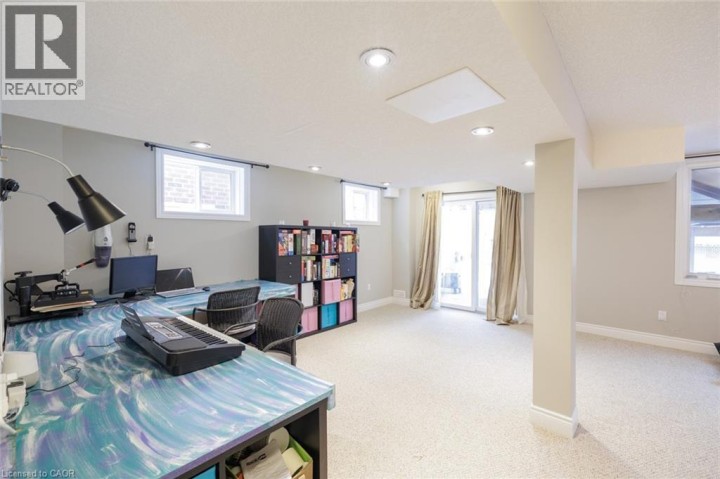 Photo 34 at 31 Broadoaks Drive, Cambridge