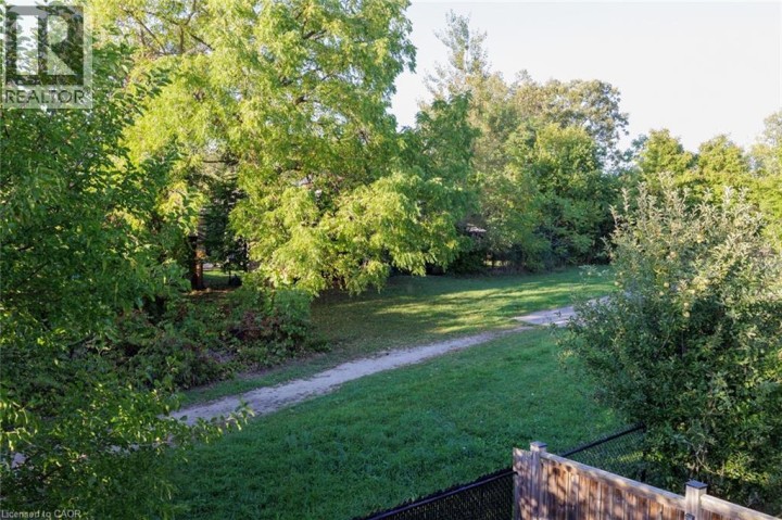 Photo 6 at 31 Broadoaks Drive, Cambridge