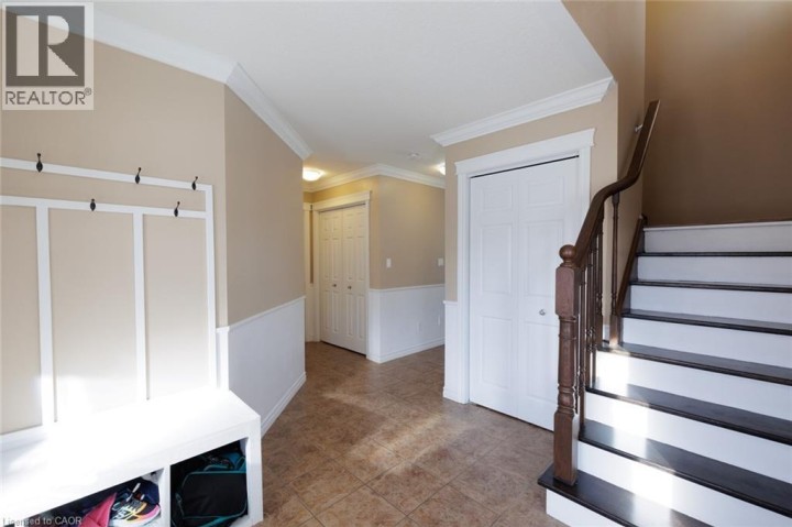 Photo 9 at 31 Broadoaks Drive, Cambridge