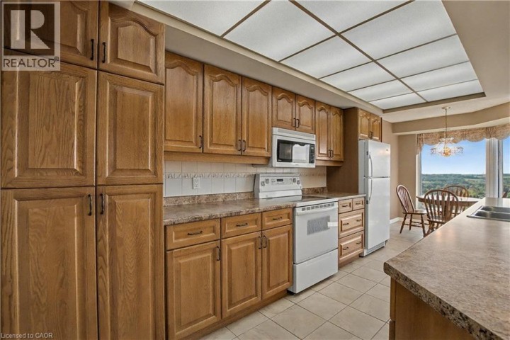 Photo 15 at 190 HESPELER Road 1801, Cambridge