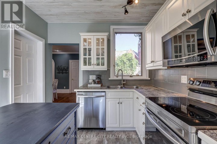 Photo 17 at 134 Wellington Street, St. Thomas