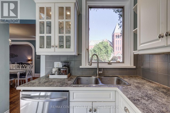 Photo 19 at 134 Wellington Street, St. Thomas